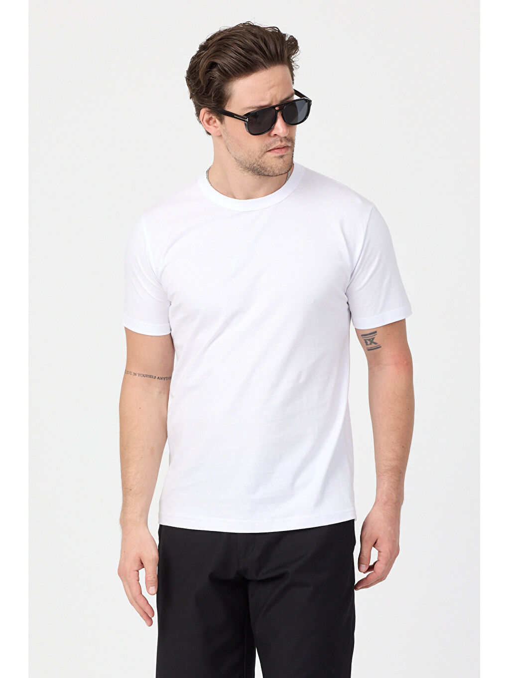 Erkek Beyaz Normal Kalıp Rahat Basic T-shirt-3