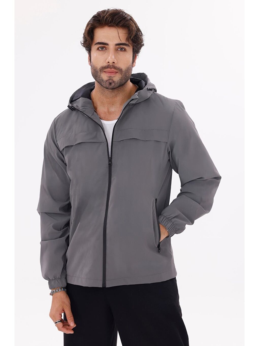 Antrasit Erkek Kapüşonlu Nova Kumaş Hafif Ve Dayanıklı Mevsimlik Su Ve Rüzgar Geçirmez Yağmurluk-1
