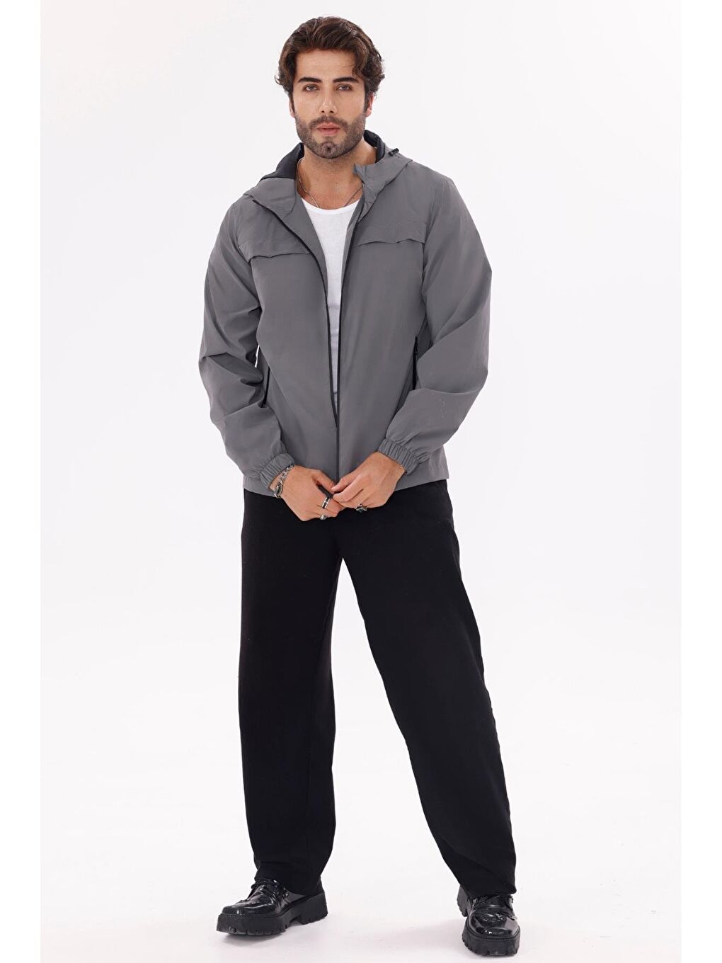 Antrasit Erkek Kapüşonlu Nova Kumaş Hafif Ve Dayanıklı Mevsimlik Su Ve Rüzgar Geçirmez Yağmurluk-4
