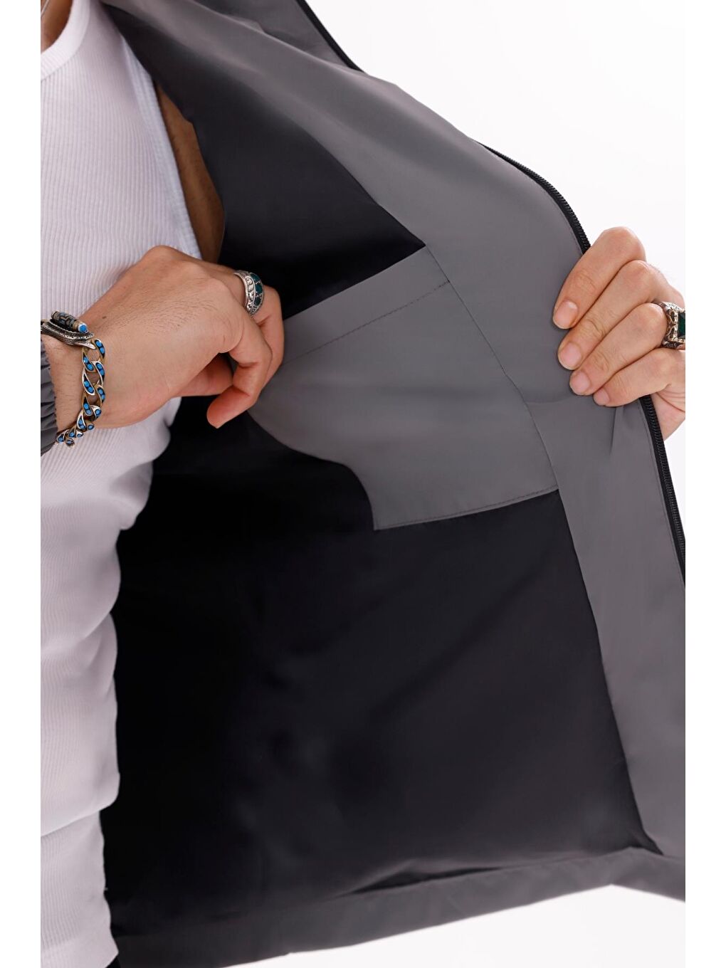 Antrasit Erkek Kapüşonlu Nova Kumaş Hafif Ve Dayanıklı Mevsimlik Su Ve Rüzgar Geçirmez Yağmurluk-5