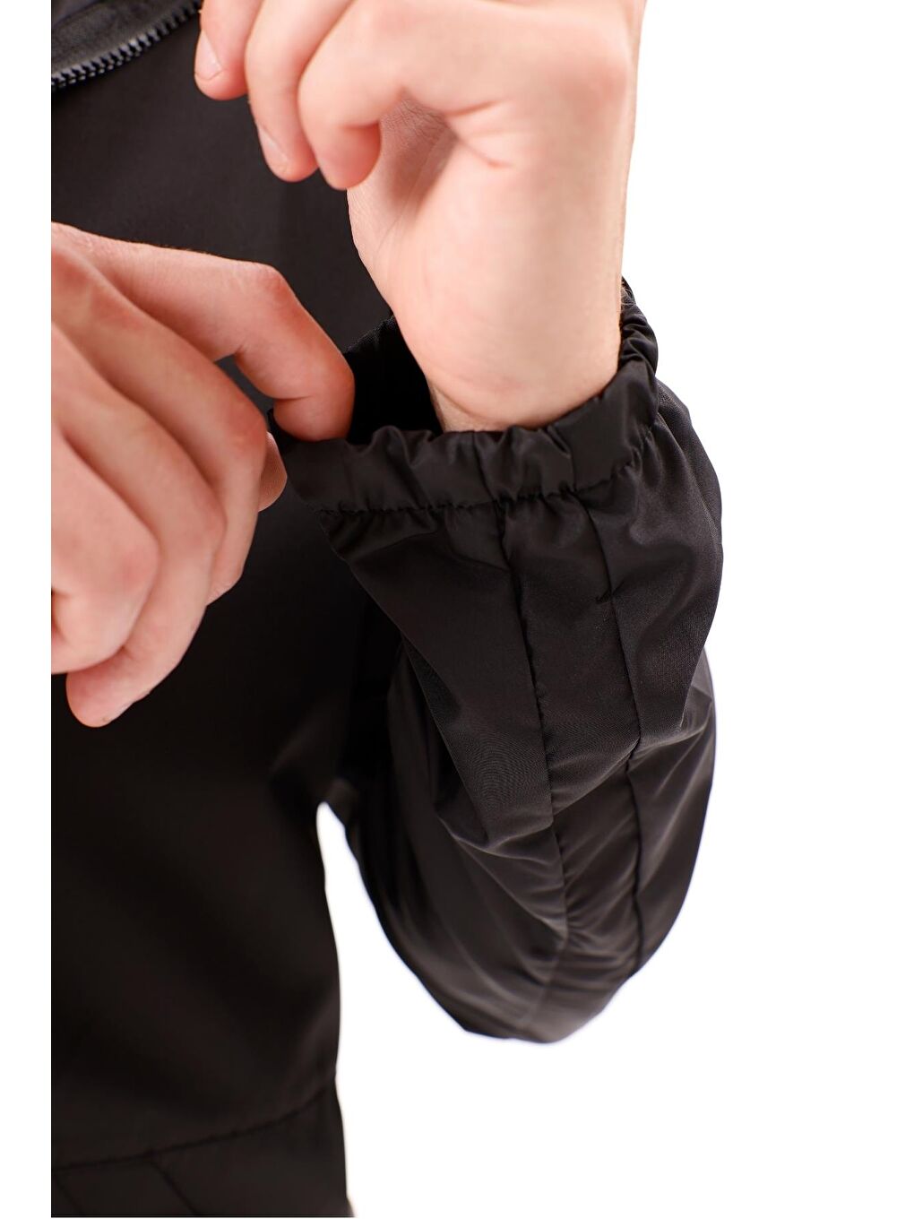 Siyah Erkek Kapüşonlu Su Ve Rüzgar Geçirmez Astarlı Oversize Yağmurluk-4