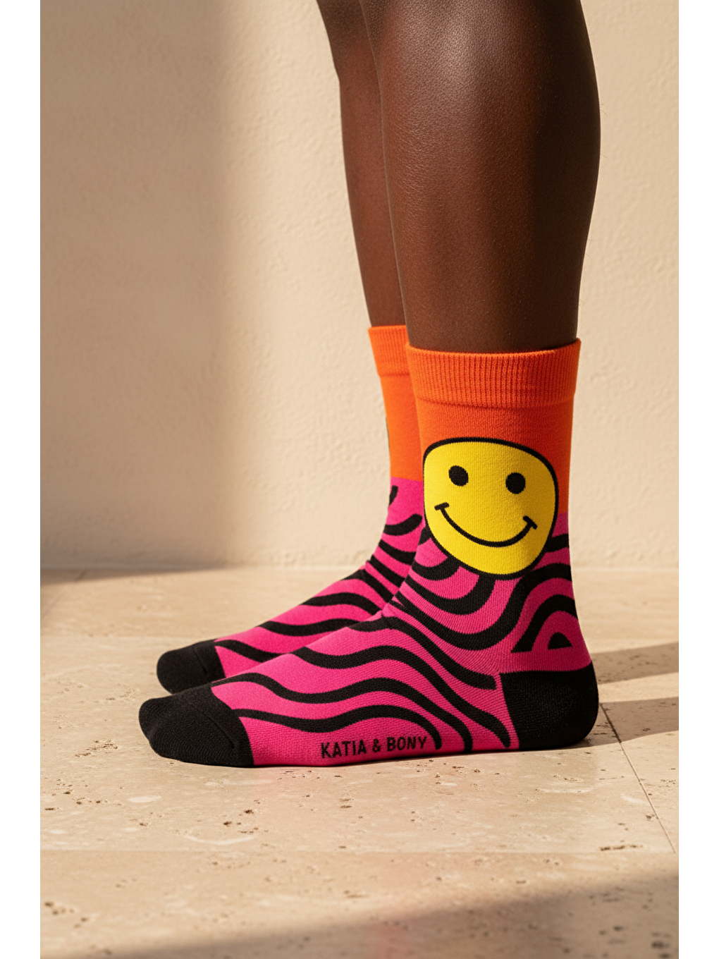 Karışık Unisex Pop Art Gülen Yüz Desenli Soket Çorap-2