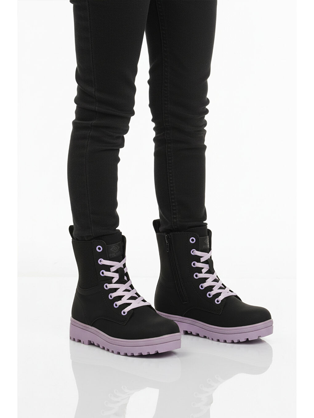 Siyah Lila İçi Polarlı Kaymaz Taban Kız Çocuk Bot 23002 F