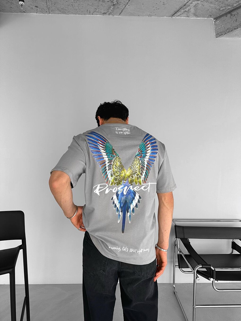 Erkek Oversize 'Everything İs An Option' Nakışlı %100 Pamuk Tişört Gri-1