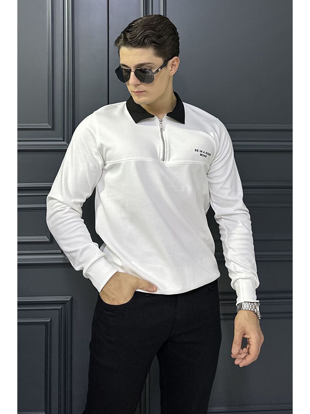 Beyaz Erkek Polo Yaka Yarım Fermuarlı Sweatshirt