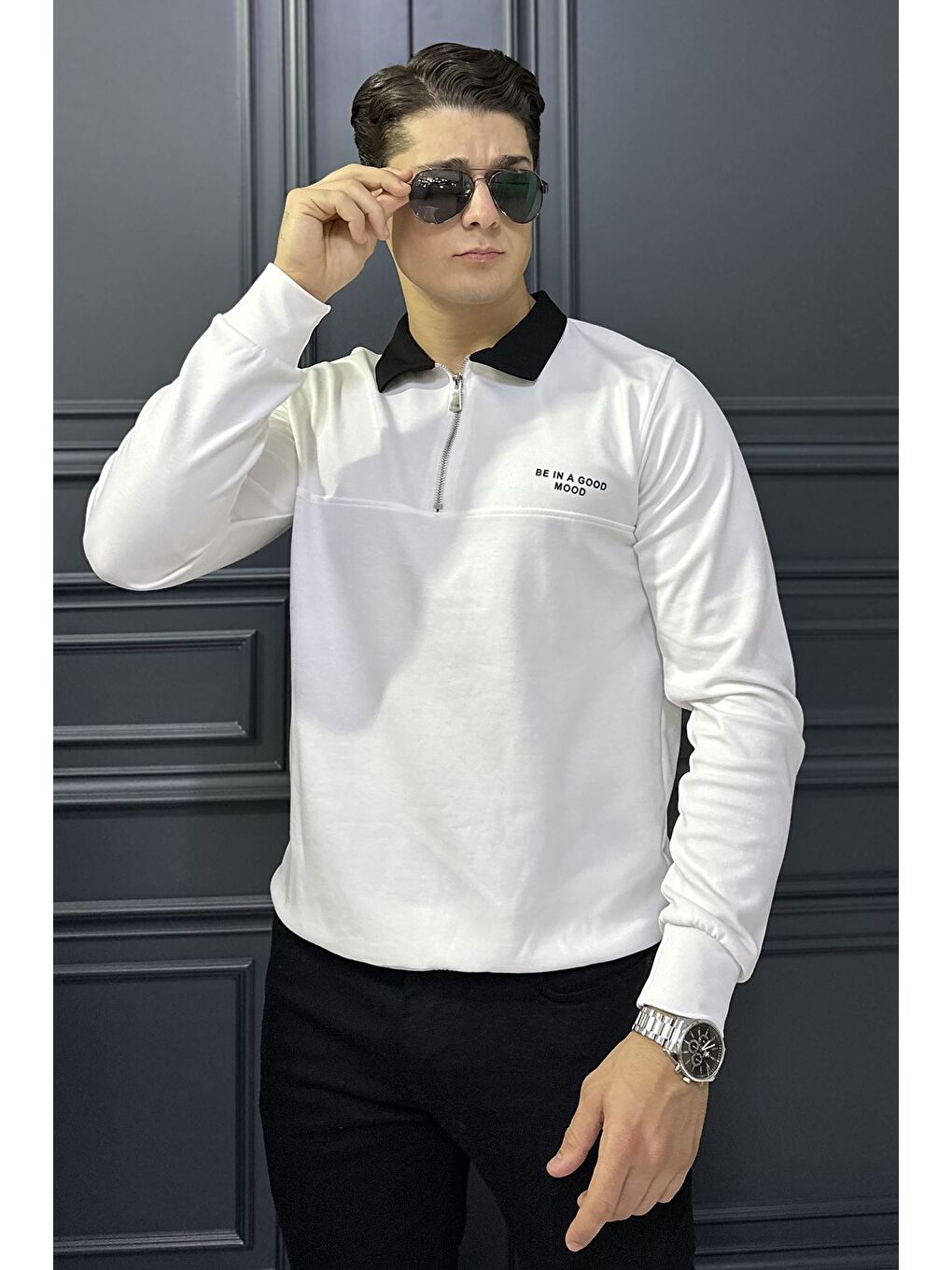 Beyaz Erkek Polo Yaka Yarım Fermuarlı Sweatshirt-1