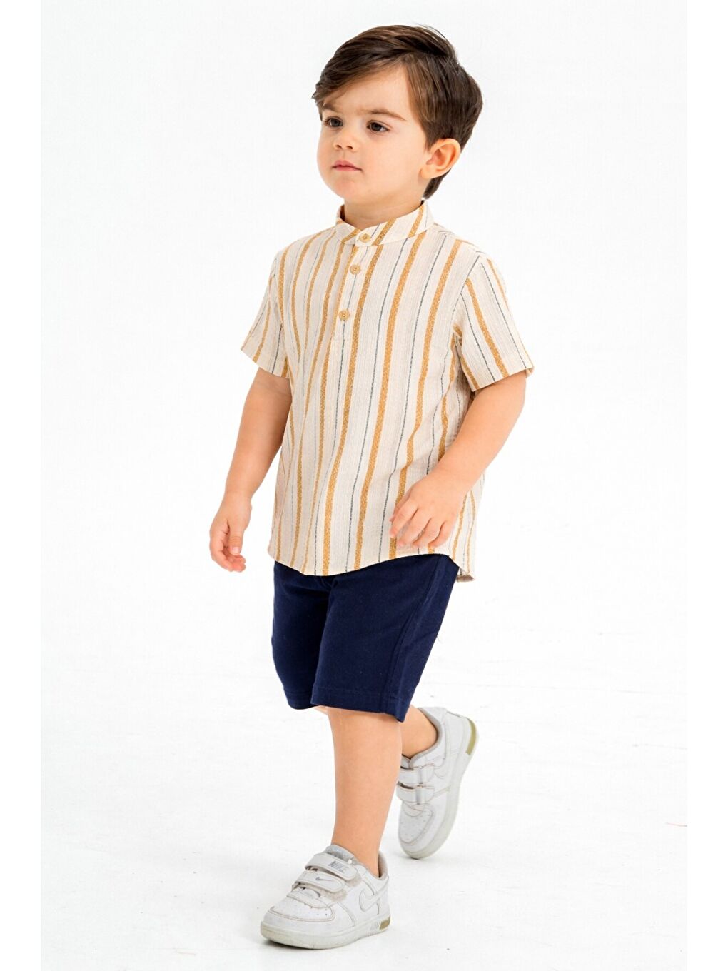 Sarı Tarz Gömlekli Belden Ayarlanabilir Kısa Kollu Şortlu 2'li Takım