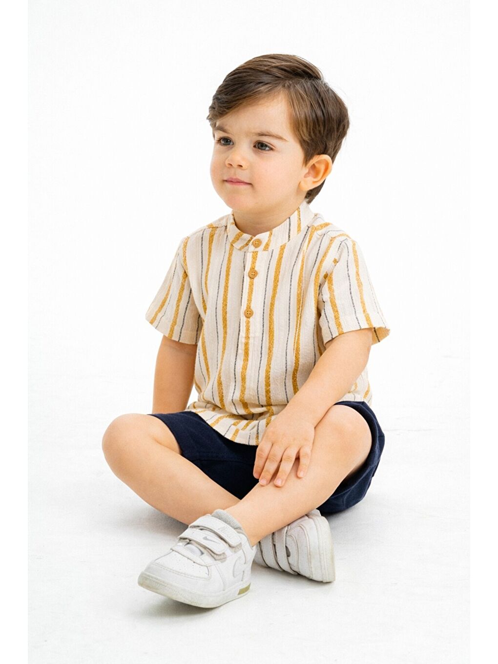 Sarı Tarz Gömlekli Belden Ayarlanabilir Kısa Kollu Şortlu 2'li Takım-2