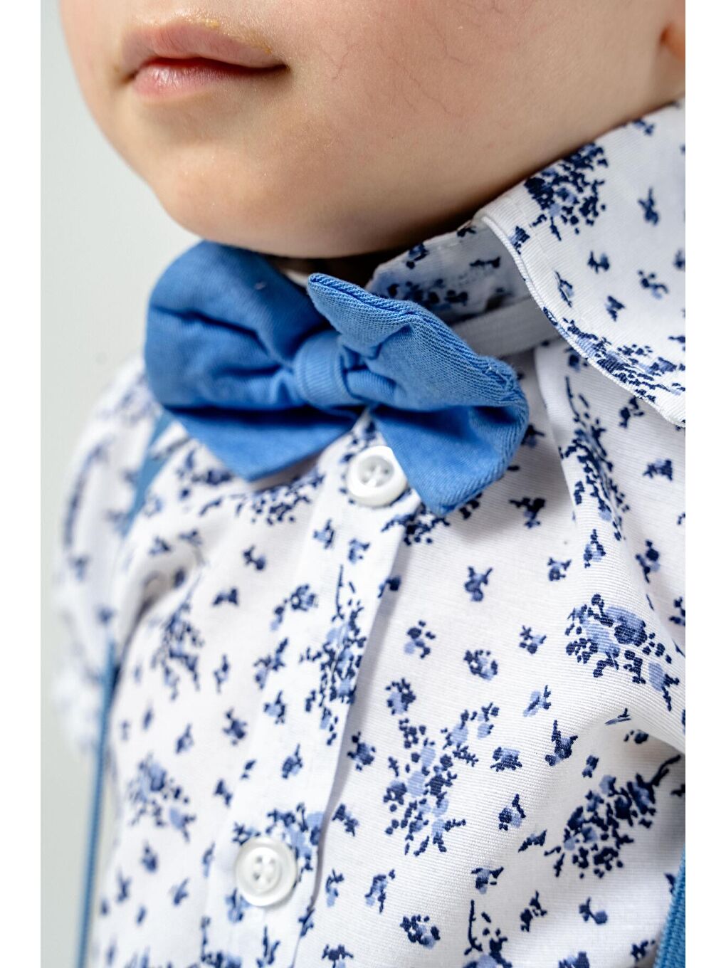 Mavi Tarz Çiçek Desenli Gömlek Belden Ayarlanabilir Slopetli Kısa Kollu Şortlu 2'li Takım-4