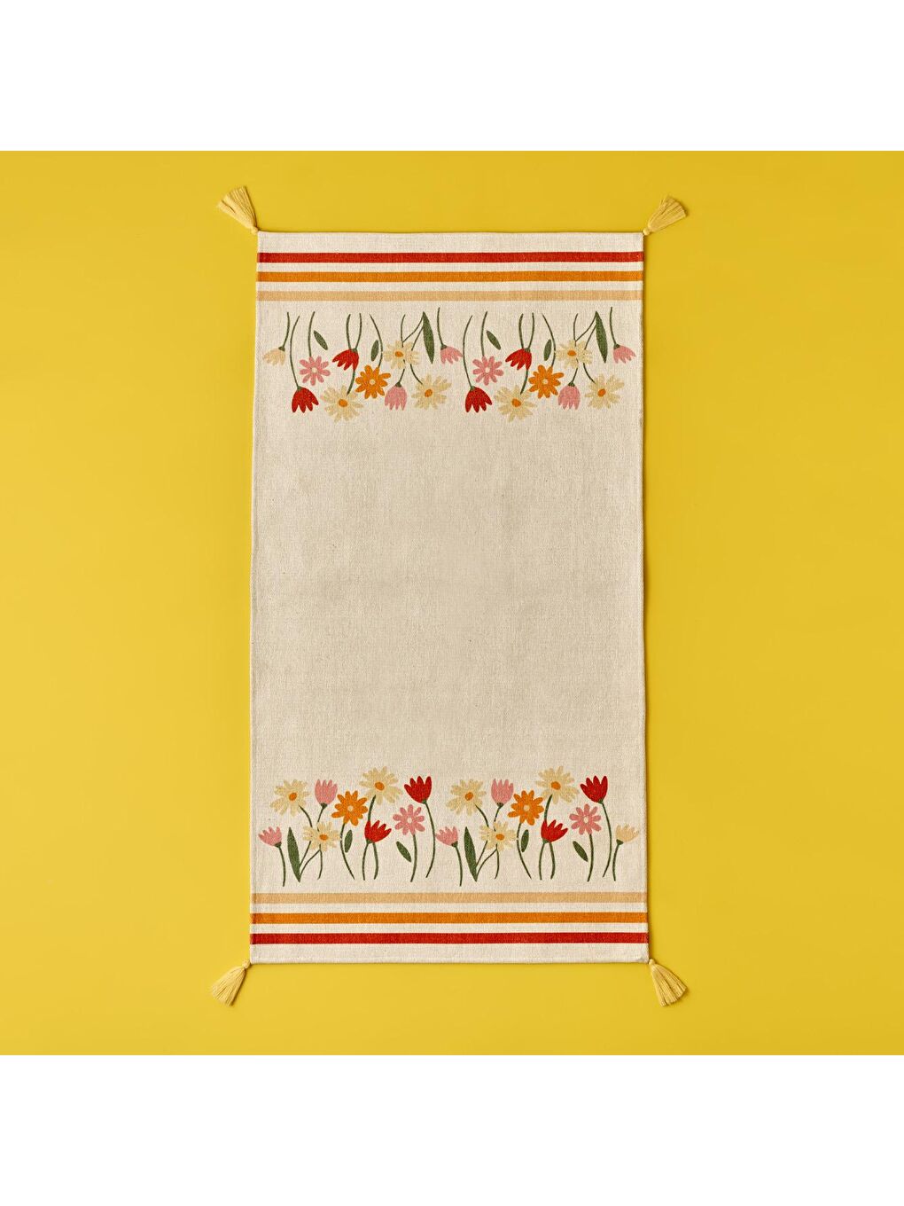 Bella Maison Karışık Freya Püsküllü  Kilim