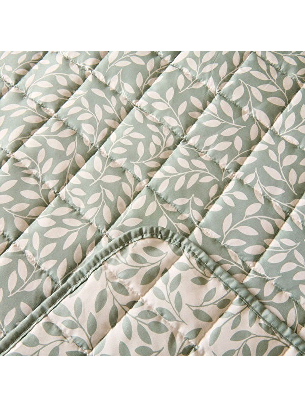 Soft Sylvara Çok Amaçlı Tek Kişilik Yatak Örtüsü Seti - Yeşil-1