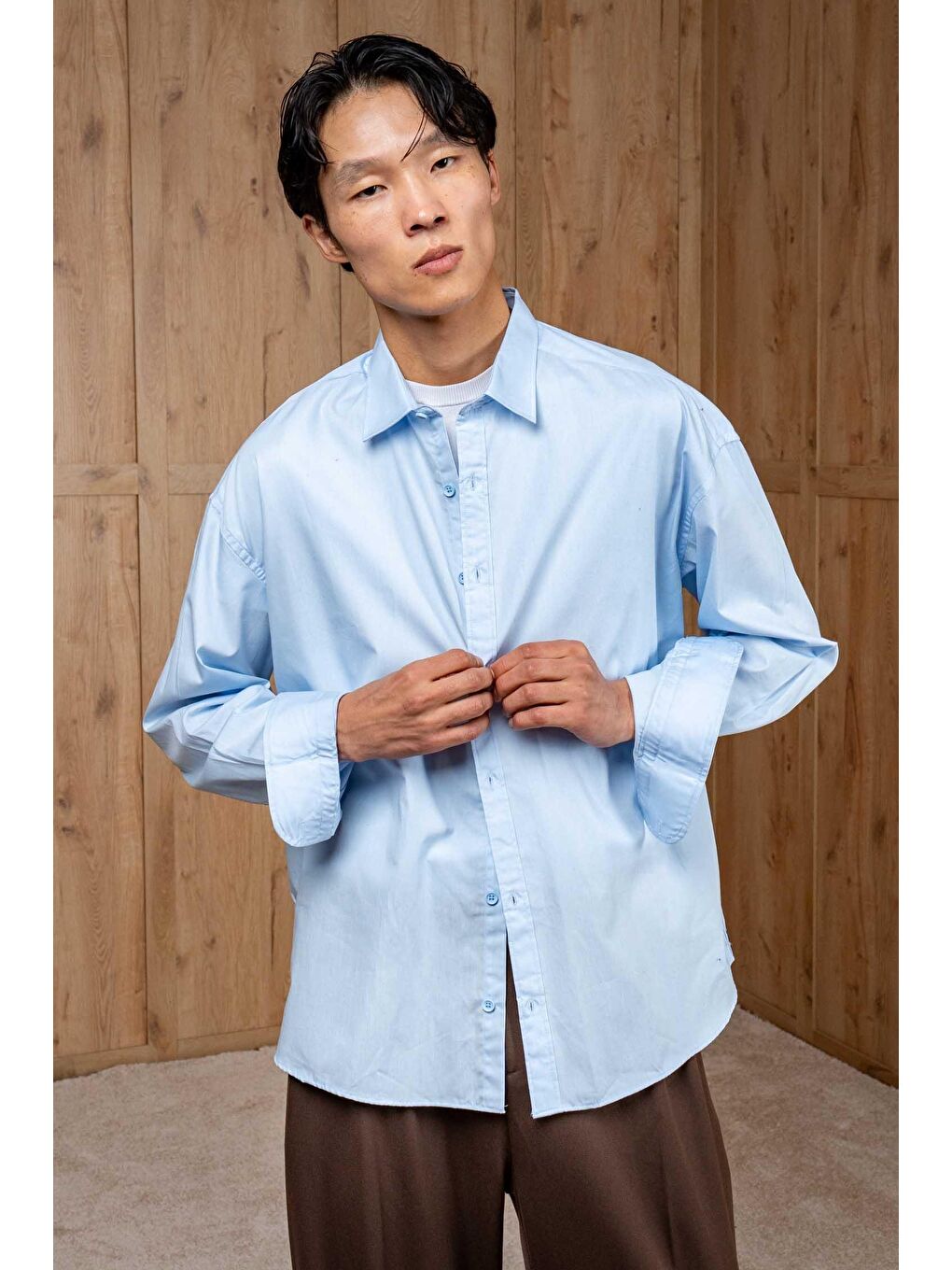 Erkek Oversize Uzun Kollu Basic Gömlek Açık Mavi-2