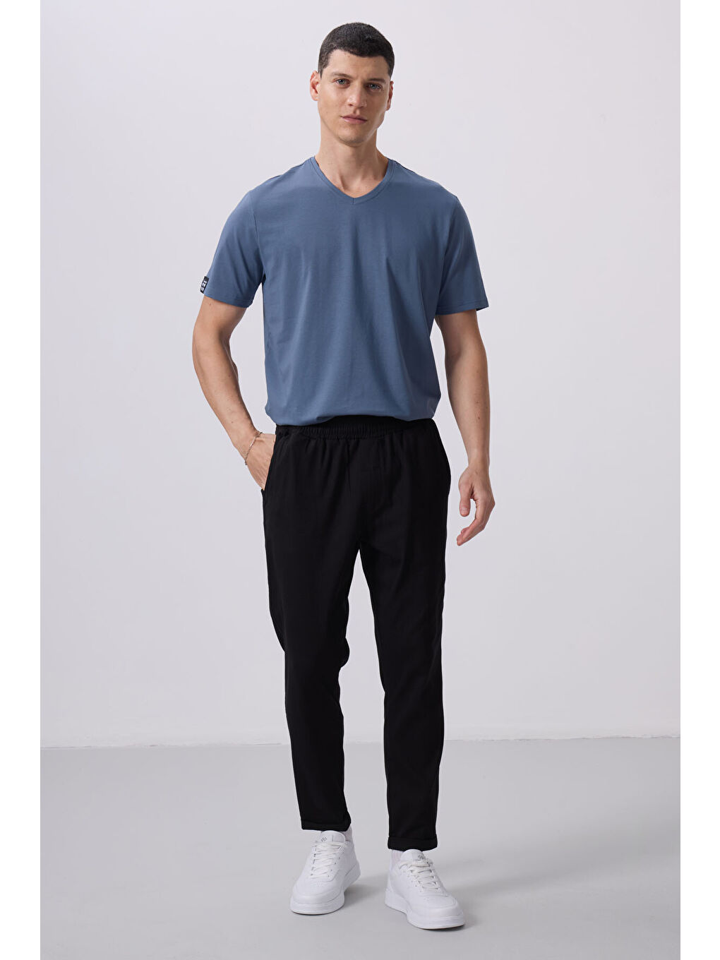 TOMMYLIFE Siyah Standart Fit Dokuma Hafif Esnek Chino Pantolon - 82175 - 1