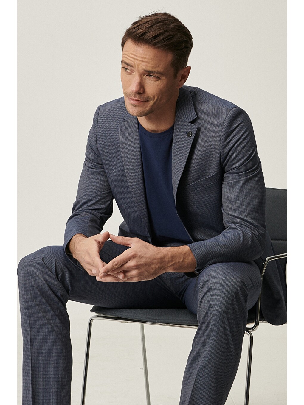 Erkek Lacivert-Mavi Slim Fit Dar Kesim Su Geçirmez Nano Takım Elbise-3