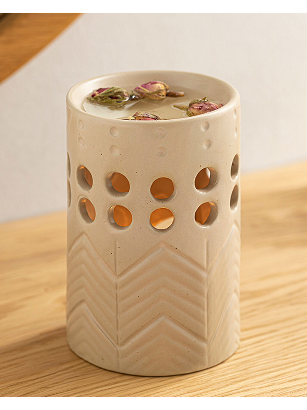 Ekru Novia Seramik Buhurdanlık 8x8x12,1 cm Krem-1