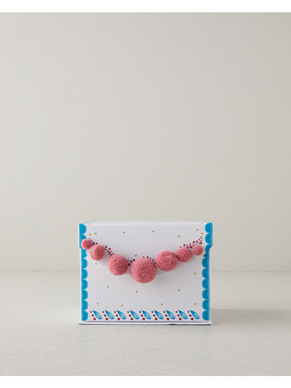 Carnival Sparrow New Bone China Kahve Fincan Takımı 4 Parça 2 Kişilik Fuşya