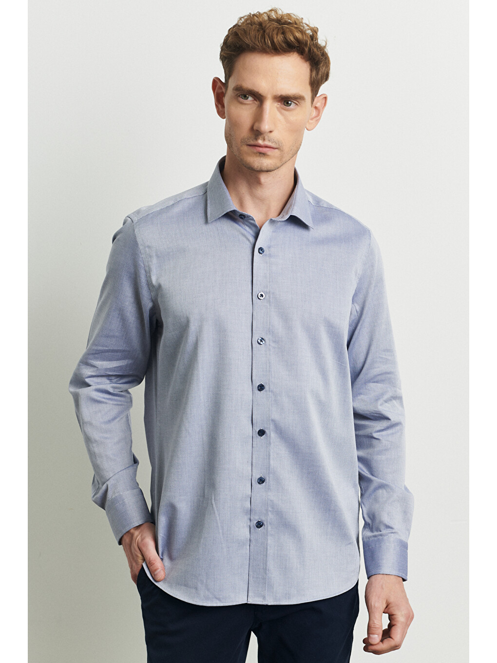 Erkek Lacivert Slim Fit Dar Kesim %100 Pamuk Klasik Yaka Armürlü Gömlek
