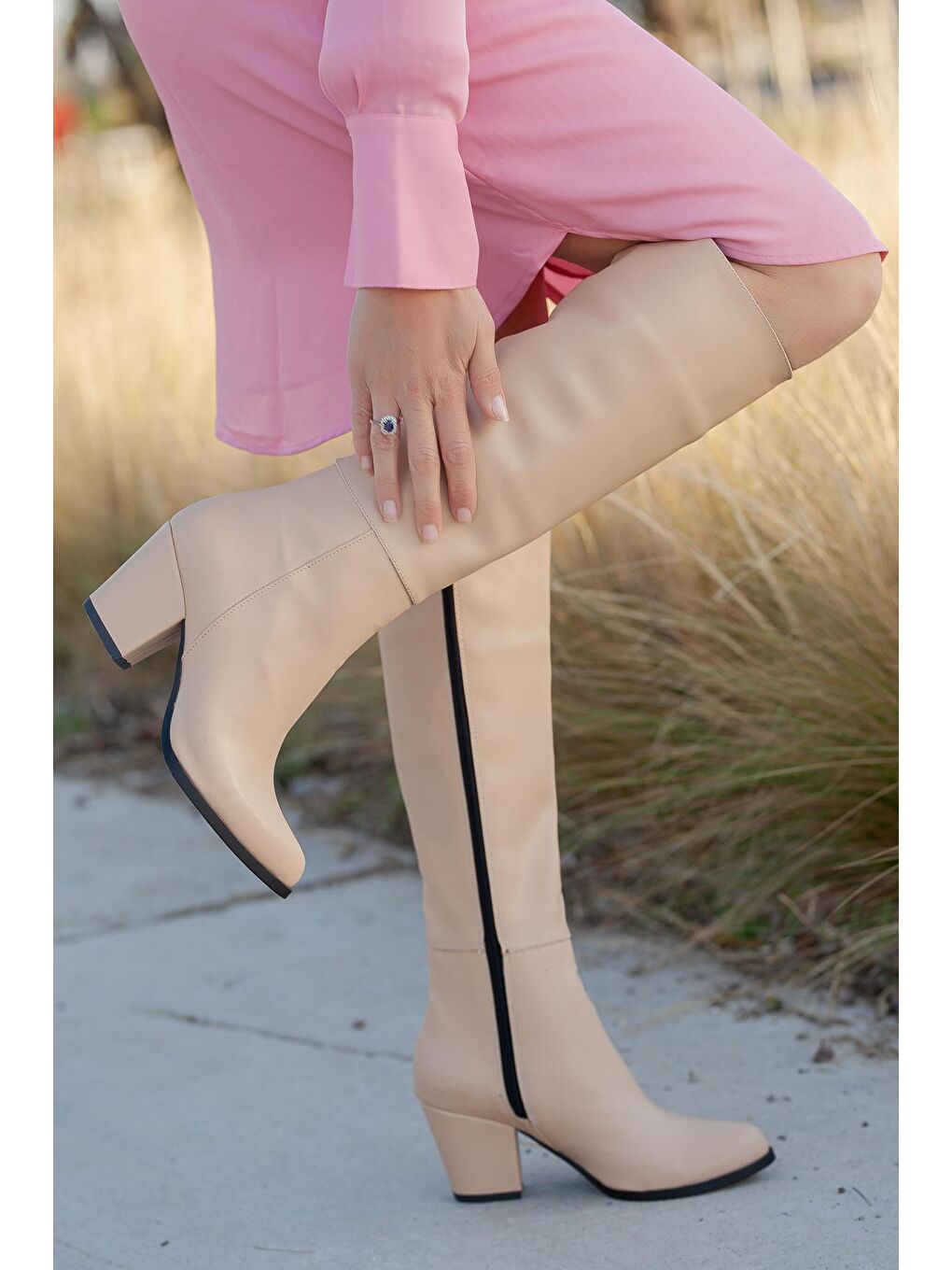 Bej D0570 Kadın Günlük Çizme-1