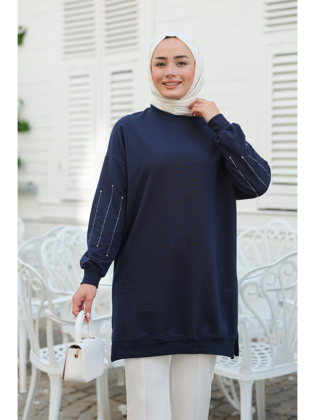 Kolları Taş Aksesuarlı Tunik Lacivert