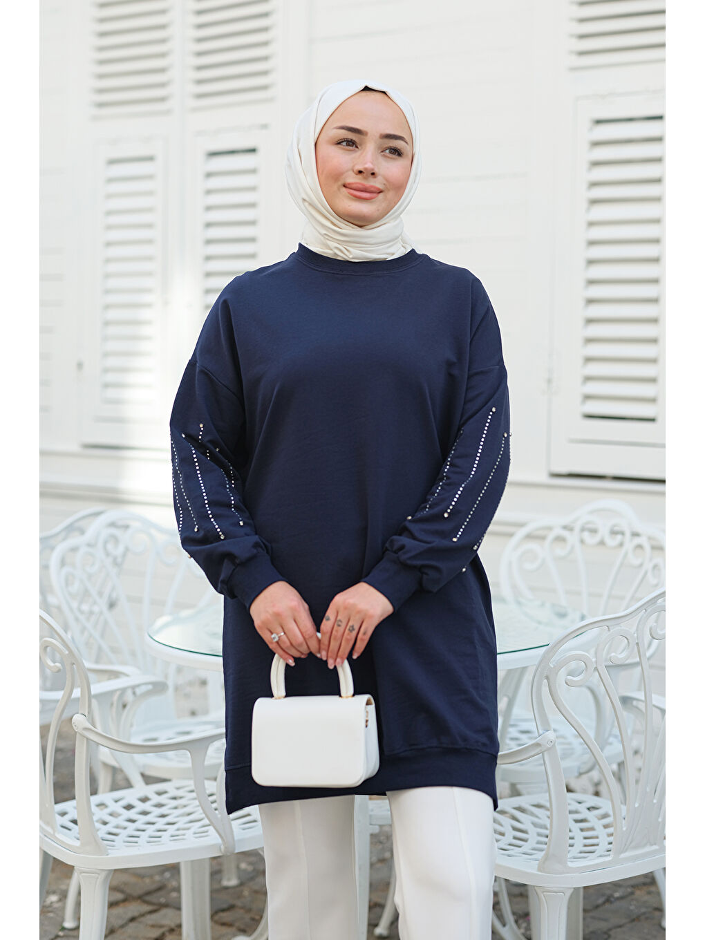 Kolları Taş Aksesuarlı Tunik Lacivert-1
