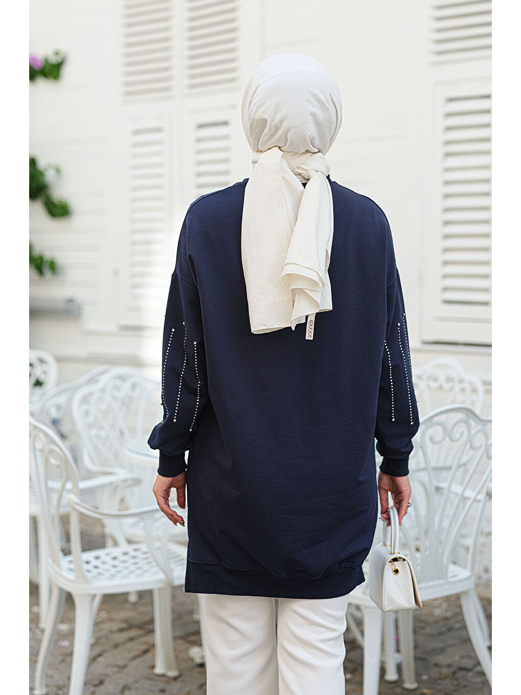 Kolları Taş Aksesuarlı Tunik Lacivert-3