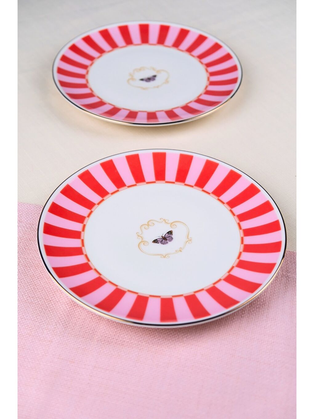 Karışık Porselen Butterfly Collection Altın Yaldızlı Pasta Tabağı Kırmızı 20,50cm 2 li-3