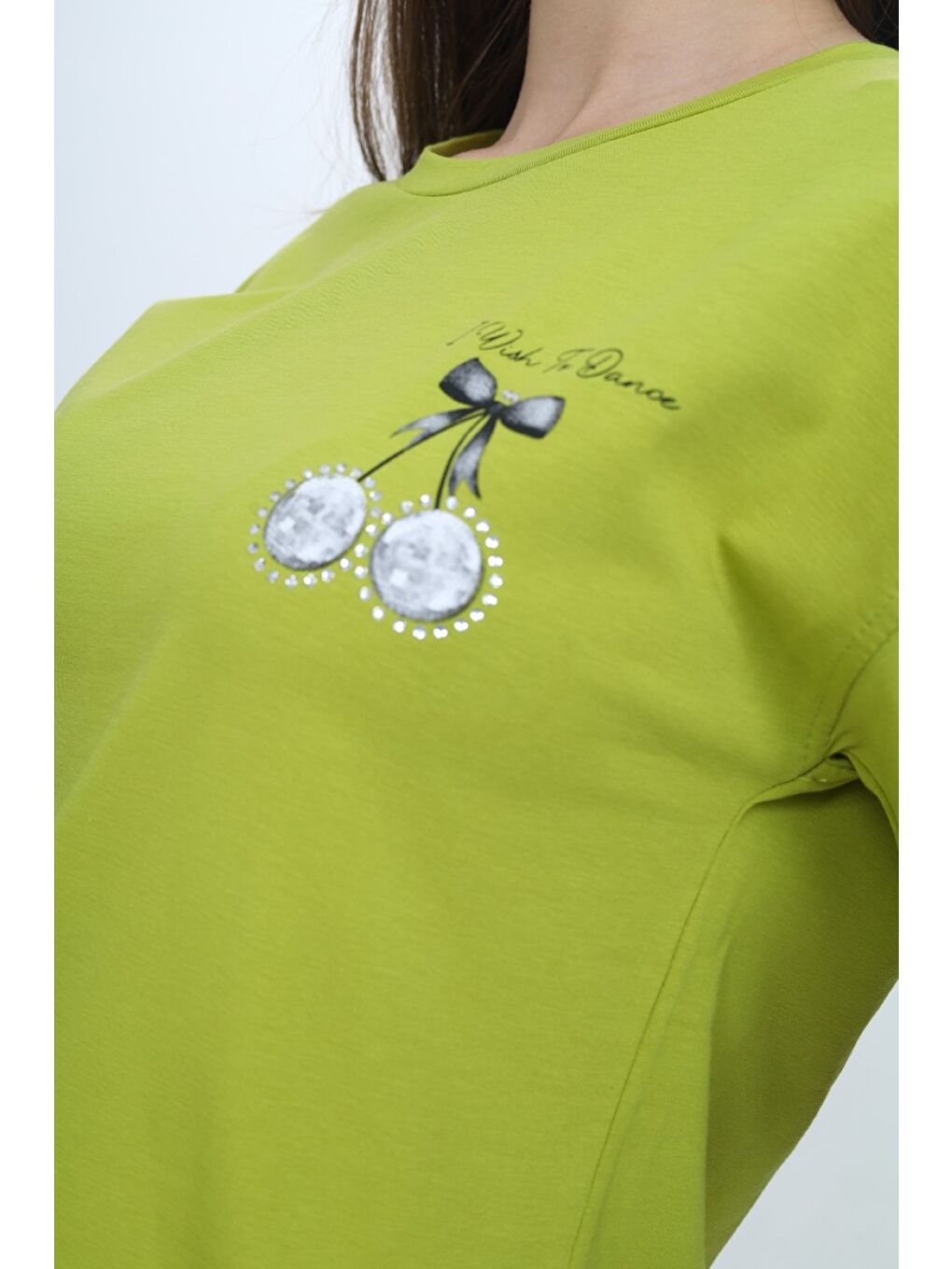 Yeşil Kız Çocuk Bisiklet Yaka Düşük Omuz Kısa Kollu Baskılı Tişört  24973-4