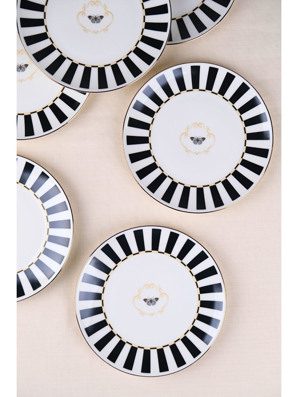 Karışık Porselen Butterfly Collection Altın Yaldızlı Pasta Tabağı Siyah 20,50cm 6 lı-2
