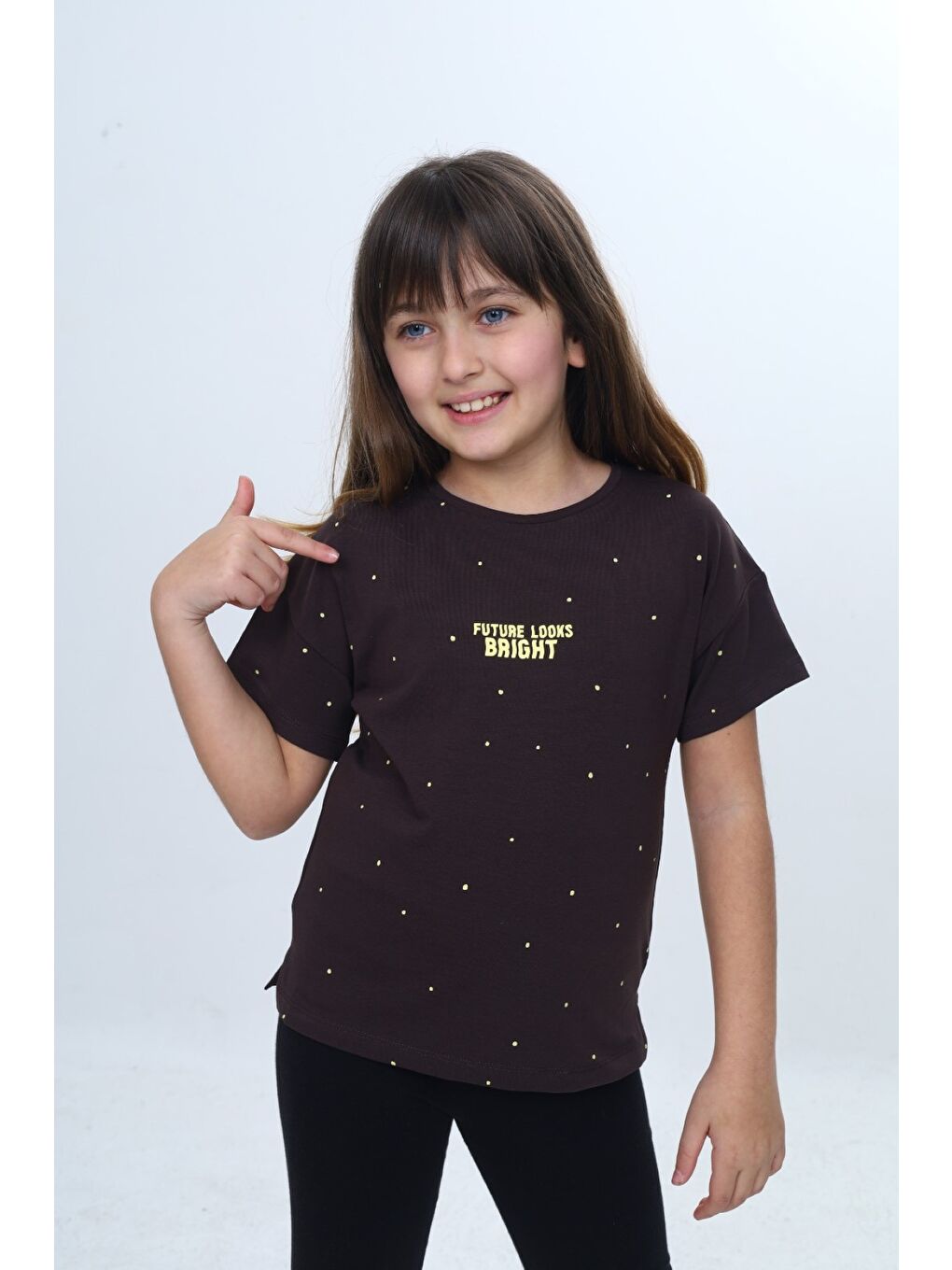 Kahverengi Kız Çocuk Bisiklet Yaka Düşük Omuz Kısa Kollu  Baskılı Tişört 24983-2