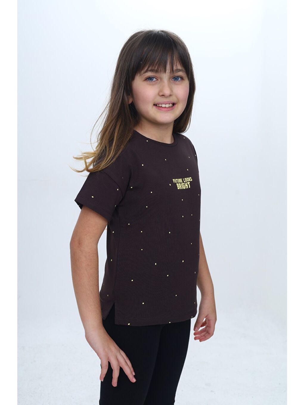 Kahverengi Kız Çocuk Bisiklet Yaka Düşük Omuz Kısa Kollu  Baskılı Tişört 24983-3