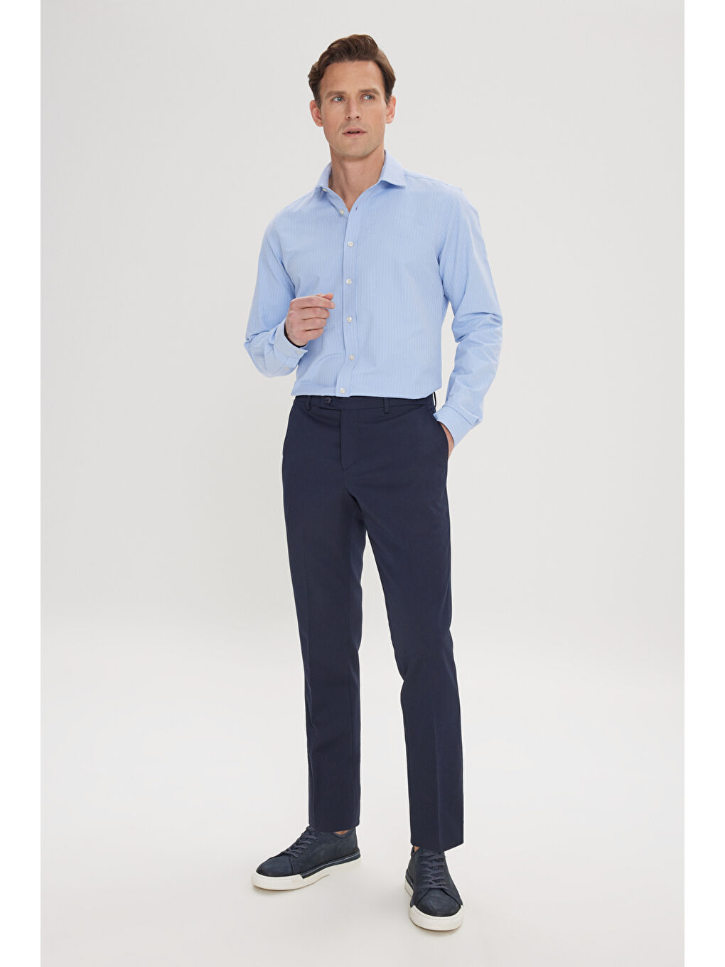 Erkek Lacivert Regular Fit Geniş Kesim Yan Cep Klasik Pantolon-3