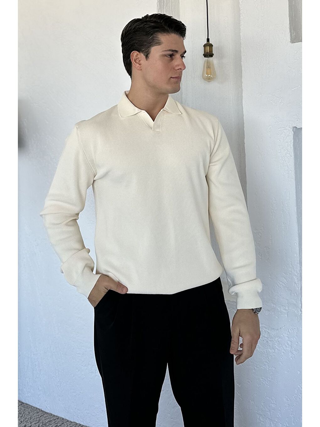 Ekru Gömlek Yaka Erkek Triko Kazak