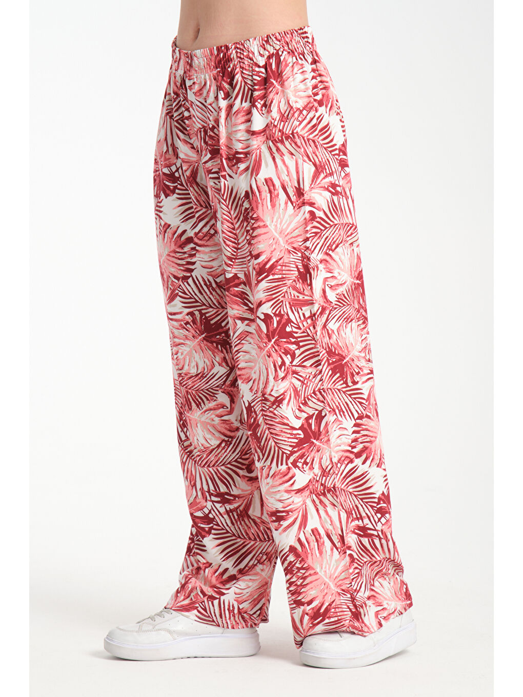 Pembe Kadın Hwai Desenli Dökümlü Viskon Pantolon 1066-2