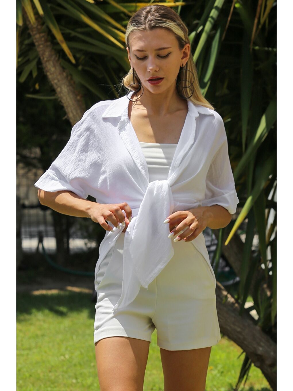 Beyaz Gömlek Yaka Kısa Kol Kapamasız Yıkamalı Dokuma Casual Pamuk Ceket-1