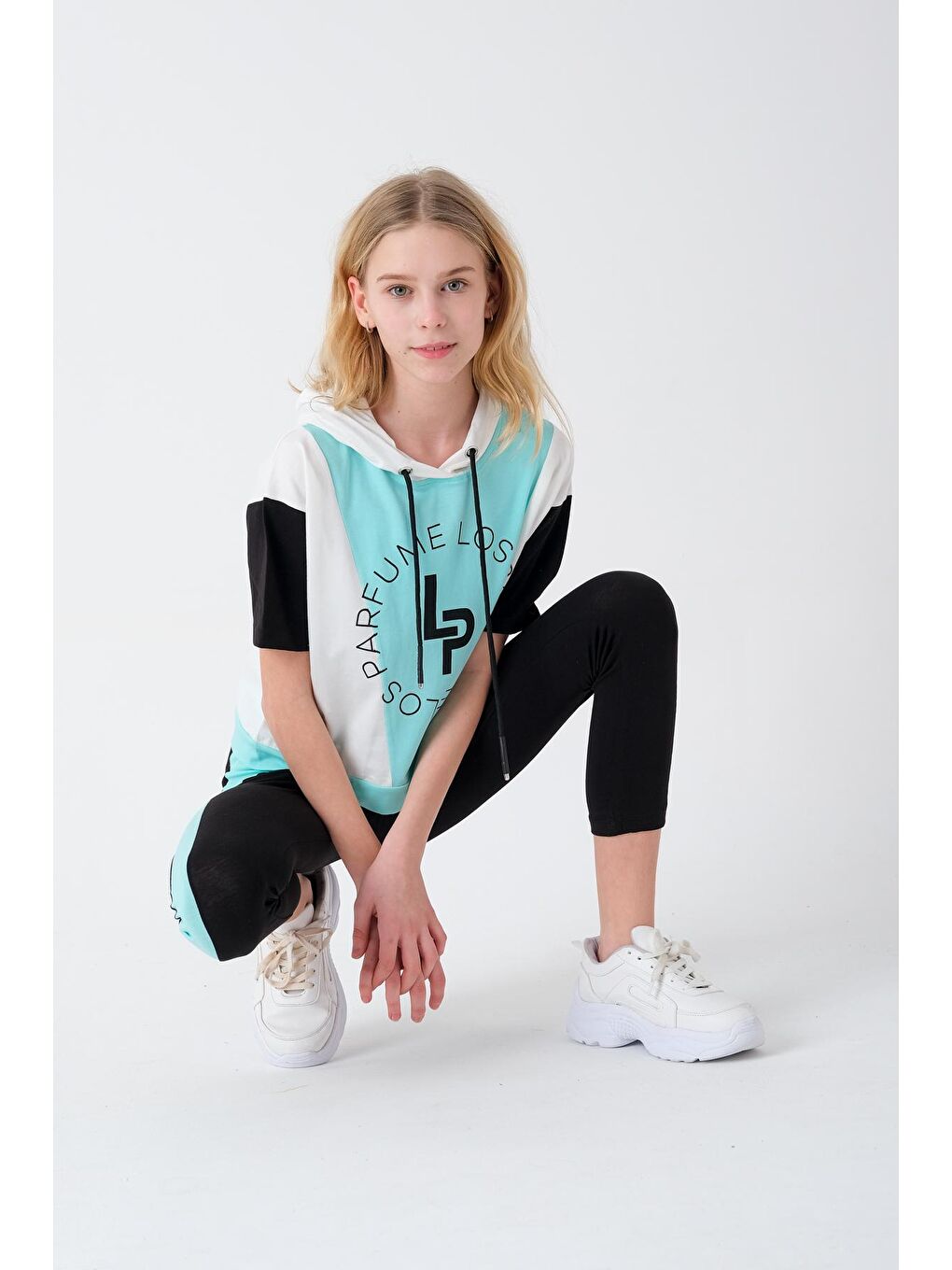 Turkuaz Kız Çocuk Yazı Baskılı Taytlı Takım 7-14 Yaş 13852-4