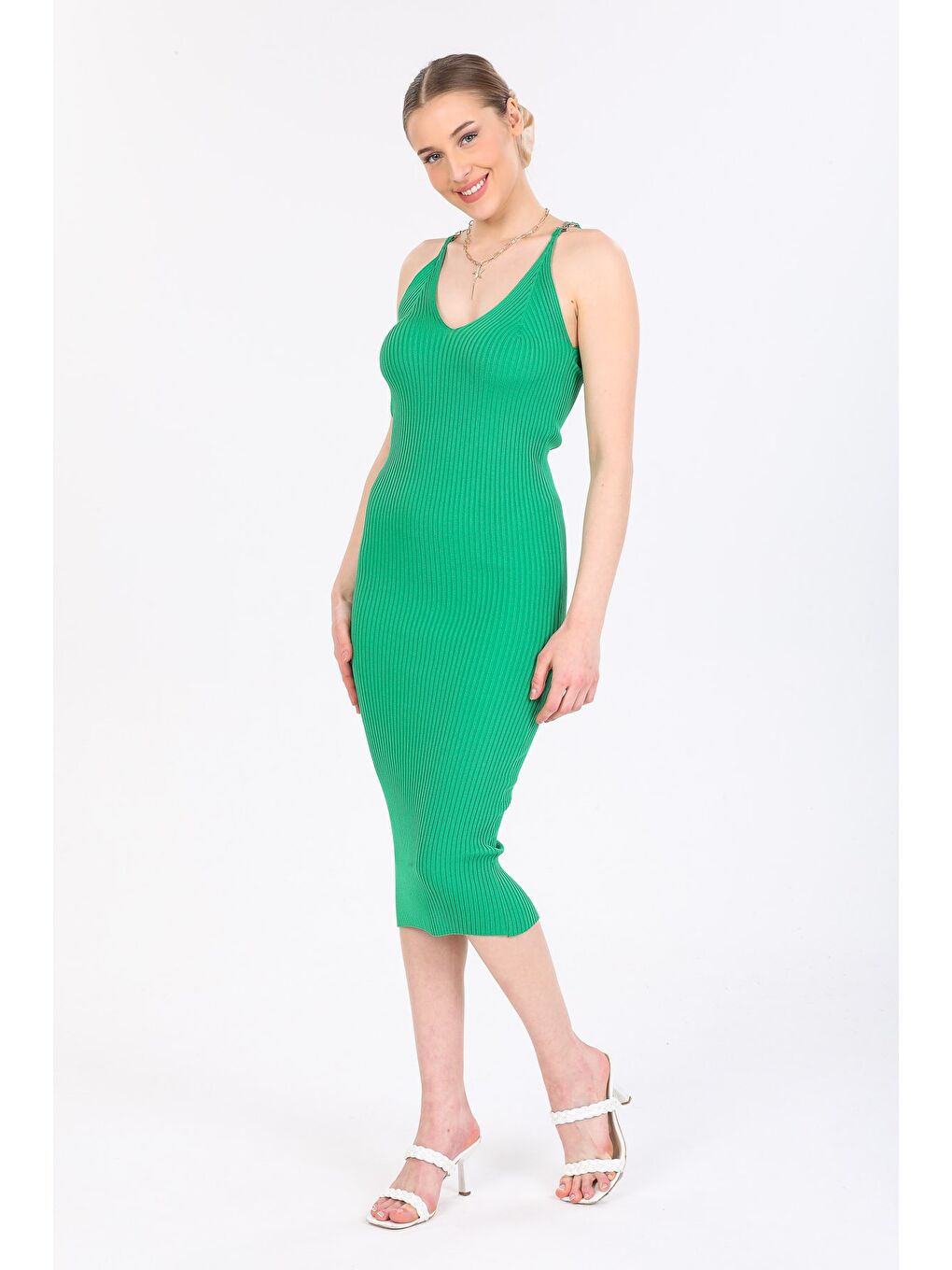 Yeşil Kadın V Yaka Aksesuarlı Triko Elbise 2487