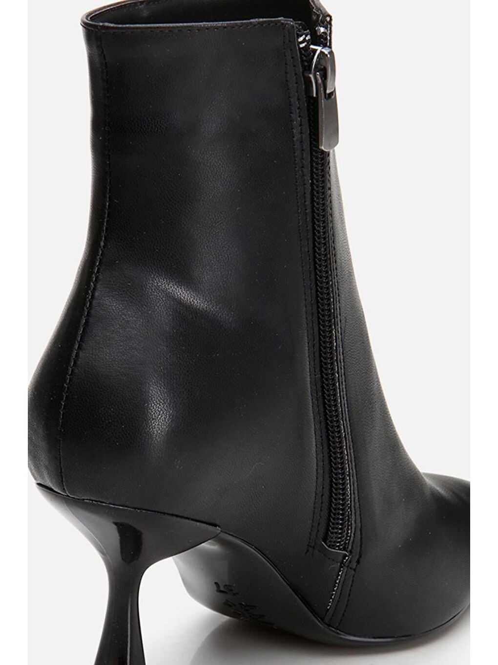 Siyah Kadın Topuklu Bot-4