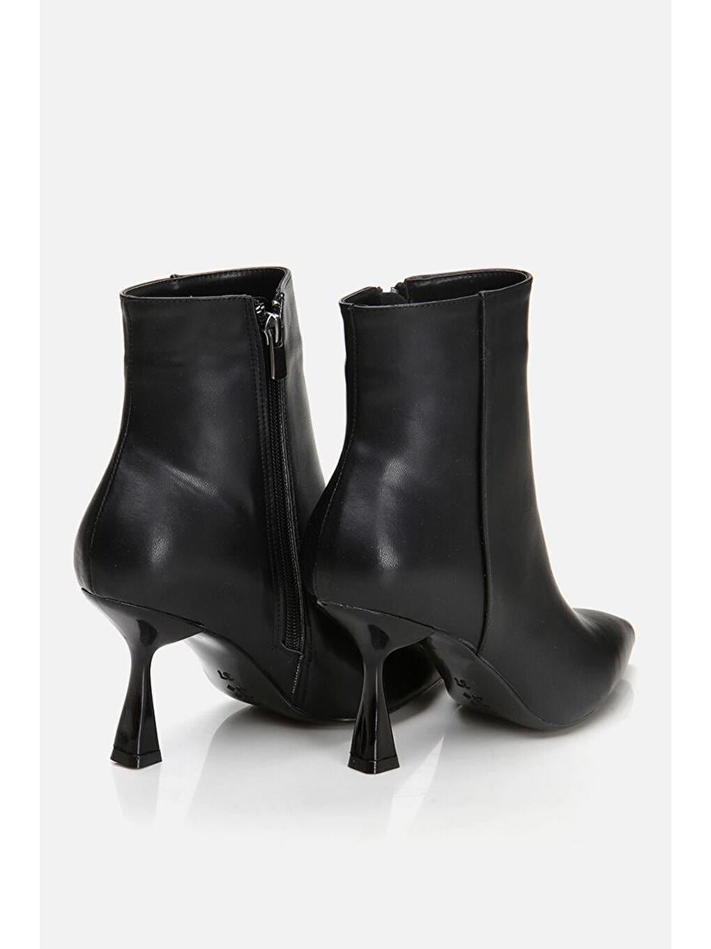 Siyah Kadın Topuklu Bot-3