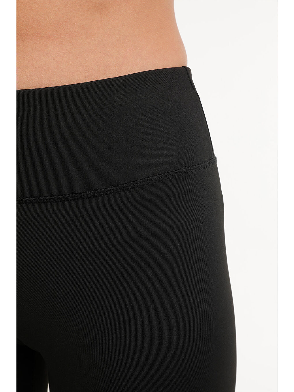 WB PES BIKER 26L2118 4FX Siyah Kadın Tayt-3