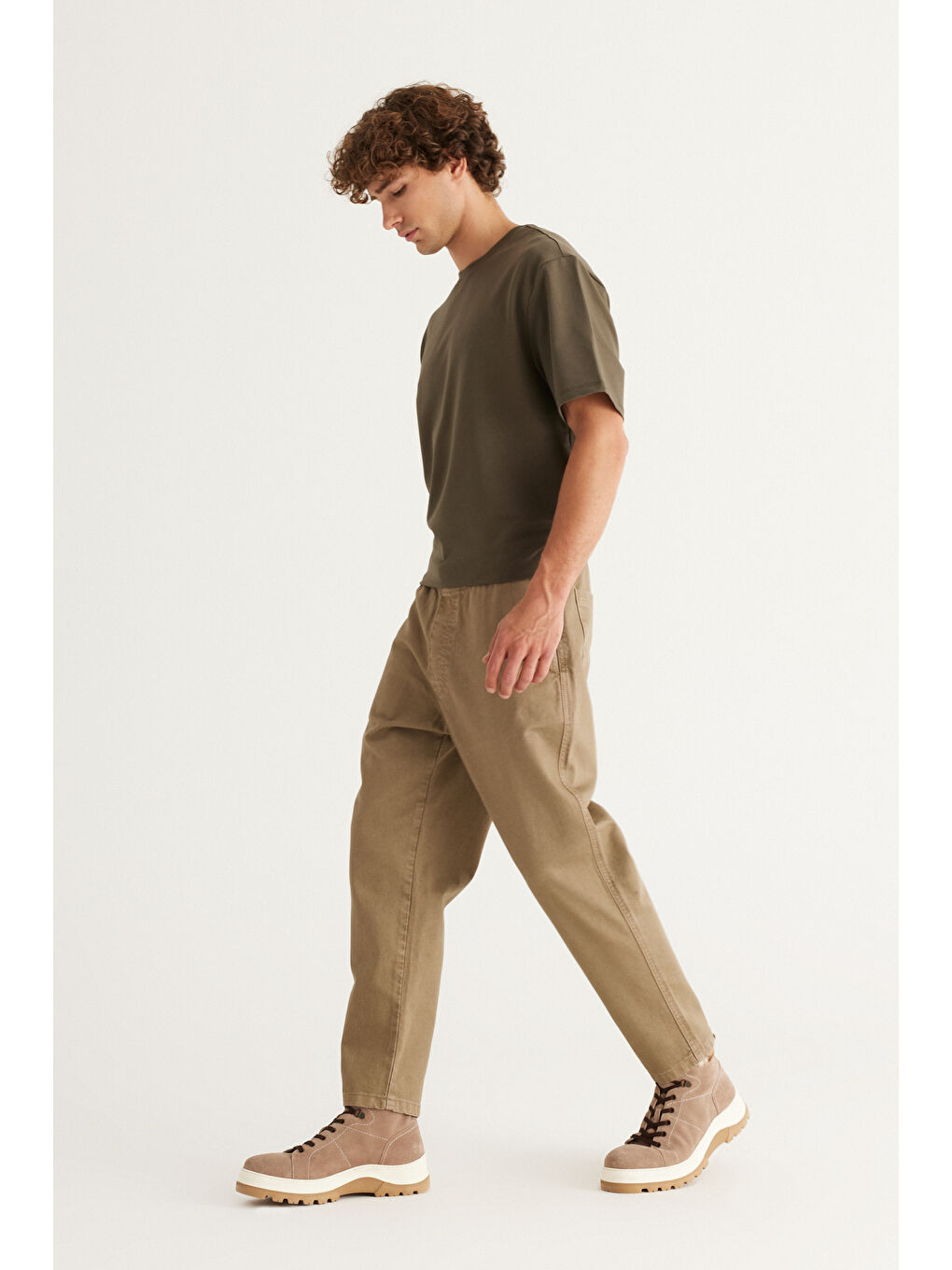 Bej Erkek Vizon Slim Fit Dar Kesim Beli Bağlamalı %100 Pamuk Pantolon-1