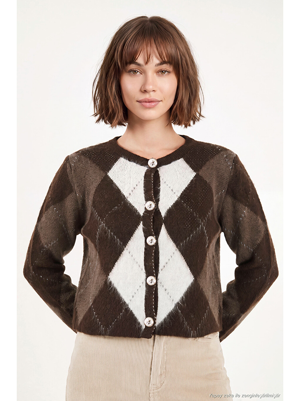 Kahverengi Regular Fit Bisiklet Yaka Baklava Desenli Düğmeli Kadın Crop Hırka 4615570-4