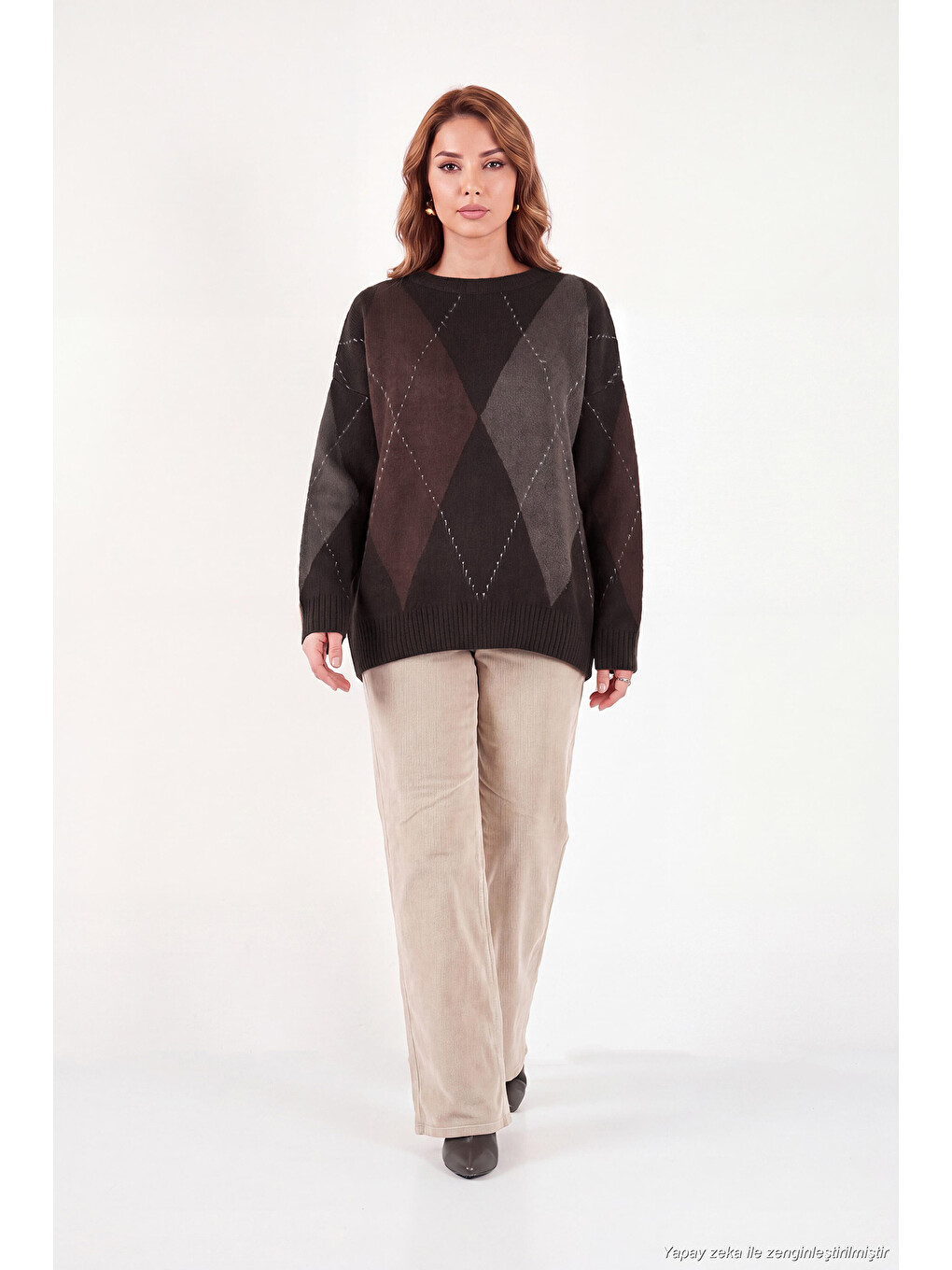 Kahverengi Oversize Fit Bisiklet Yaka Baklava Desenli Kadın Kazak 4615578-1