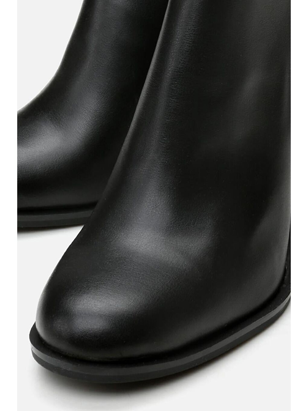 Siyah Kadın Topuklu Bot-4