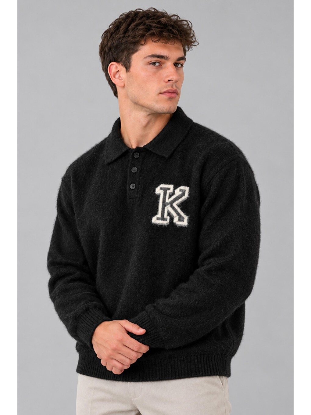 Siyah Baskılı Düğmeli Oversize Kışlık Kazak Dp 16622_10068-2