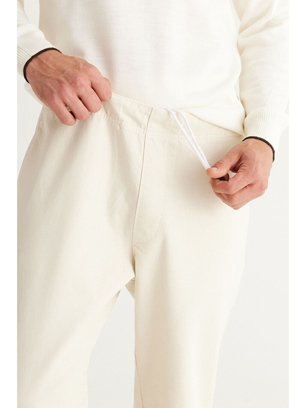 Erkek Ekru Slim Fit Dar Kesim Beli Bağlamalı %100 Pamuk Pantolon-6