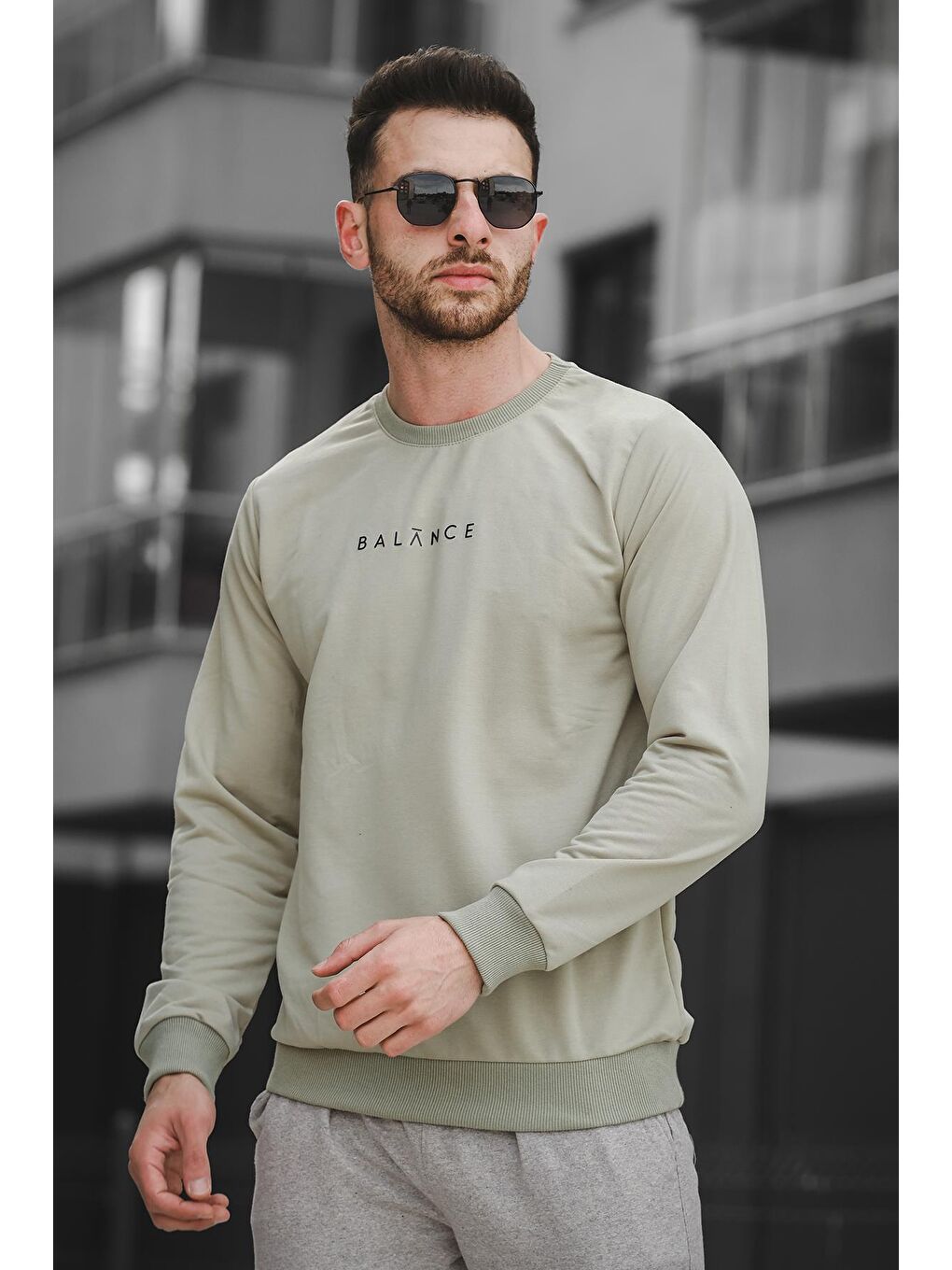 Yeşil Balance Baskılı Slim Fit Likralı Sıfır Yaka Erkek Sweatshirt