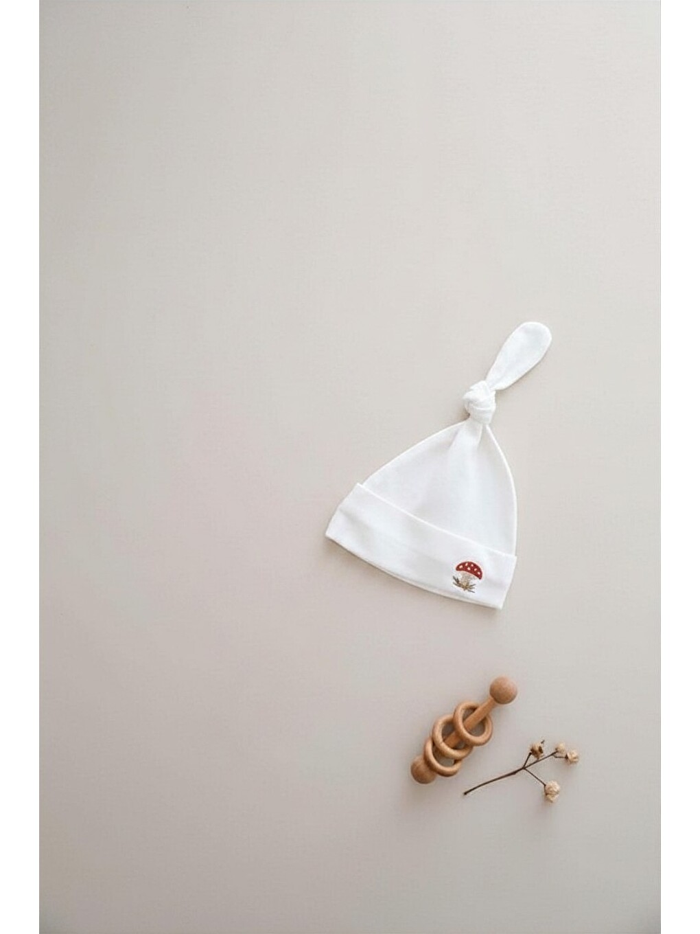 Beyaz Mantar Nakışlı Bebek Şapka-1