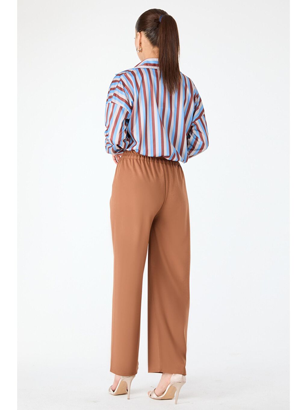 Kahverengi Orta Kadın Taba Beli Lastikli Boru Paça Pantolon- 24325-3