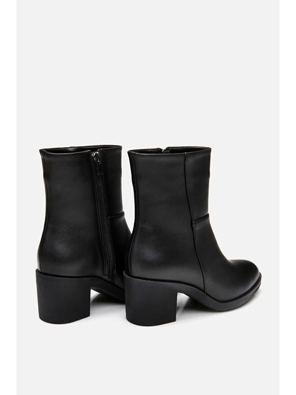 Siyah Kadın Topuklu Bot-2