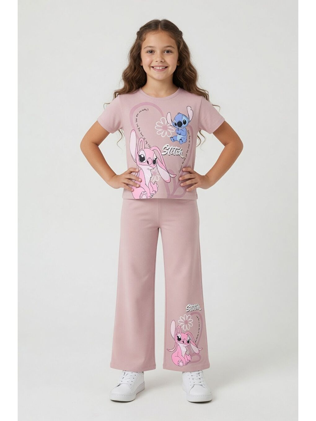 Pembe Gül Kurusu Kalpli Karakter Baskılı Geniş Paça Pantolonlu Kız Çocuk 2li Takım 23809